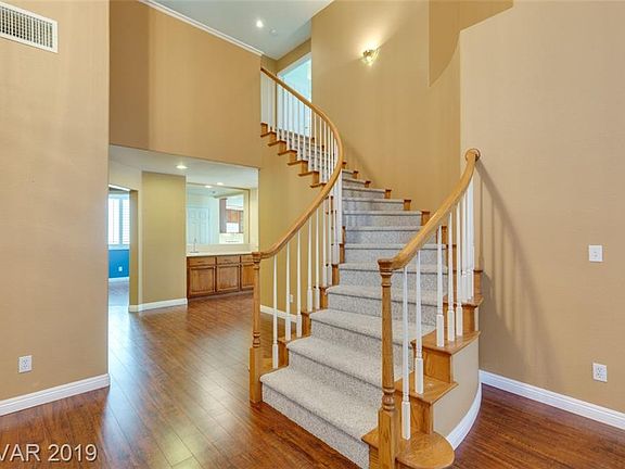 5th image of 8290 Campana Dr