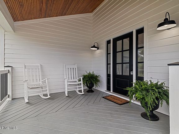 5th image of 206 Goose Creek Loop Road