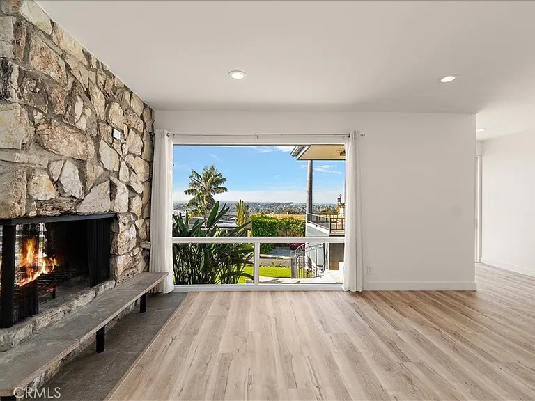 312 Avenida Atezada — Photo 12