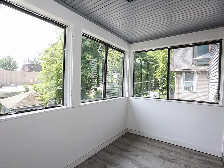 29 Birch Cres #UP — Photo 21