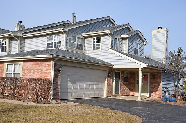 1st image of 1491 Club Dr #61