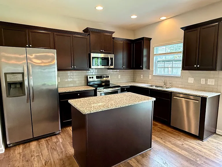 1252 Bill Wallace Dr — Photo 9