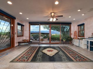 925 N Rancho Del Jefe Loop, Tucson, AZ 85748