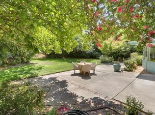 3230 American River Dr, Sacramento, CA 95864