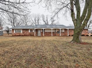 2031 W Rose Oak Dr, Mustang, OK 73064