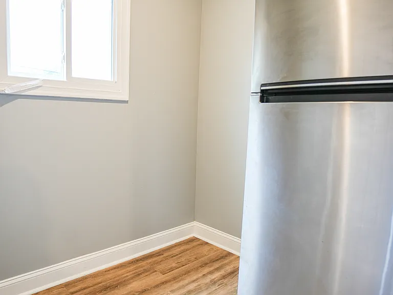 605 Allendale St — Photo 15