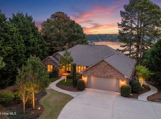 129 Shaw Drive, West End, NC 27376