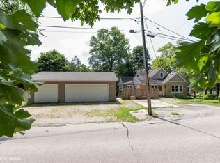 1919 Hillside Ter, Cary, IL 60013