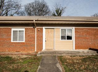 115 Louella Dr, Maryville, TN 37803