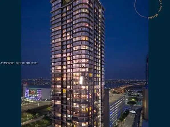 121 NE 5th St #912A, Miami, FL 33132