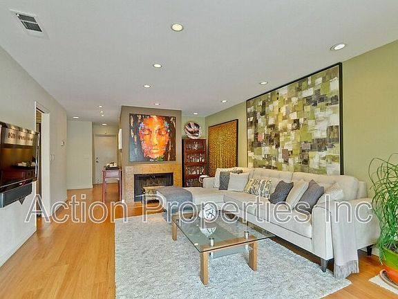 5th image of 15 Chicory Ln