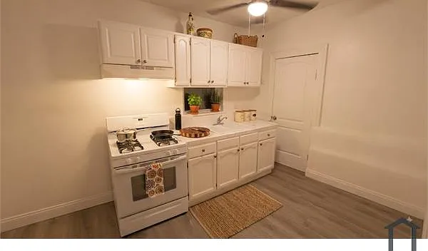 612 1/2 N Breed St — Photo 2