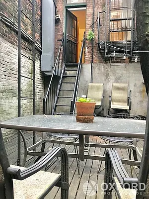 Rented by Oxford Property Group | media 35