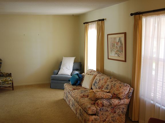 2nd image of 3309 Dormer Ct