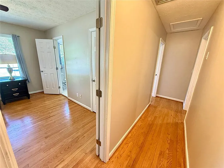 6725 Ridge Moore Dr — Photo 9