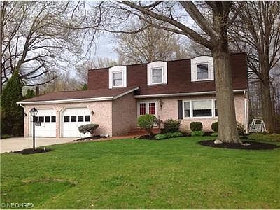 1st image of 26700 Gershwin Dr