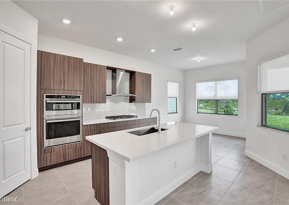 20220823001139535530000000-o