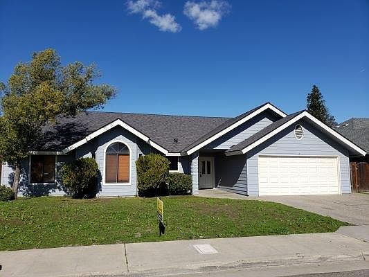 2nd image of 438 E Salmon River Dr