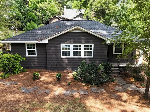 272 Cascade Dr NW, Marietta, GA 30064