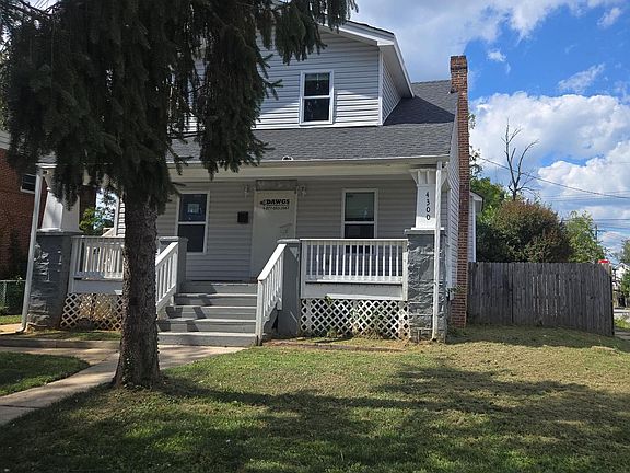 3rd image of 4300 Norfolk Ave