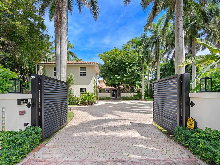 3304 N Flagler Dr — Photo 10