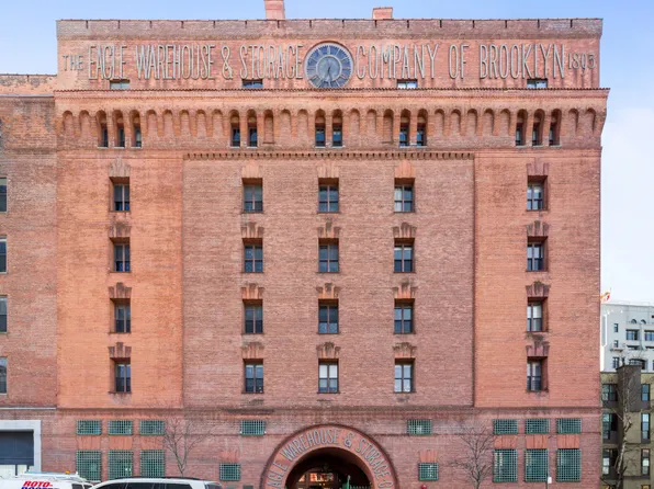 28 Old Fulton Street image 18 of 20