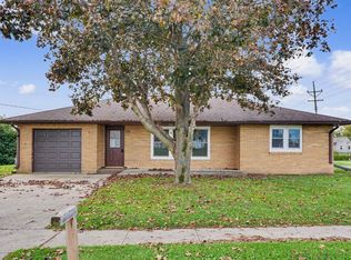 306 W Union St, Edgewood, IA 52042