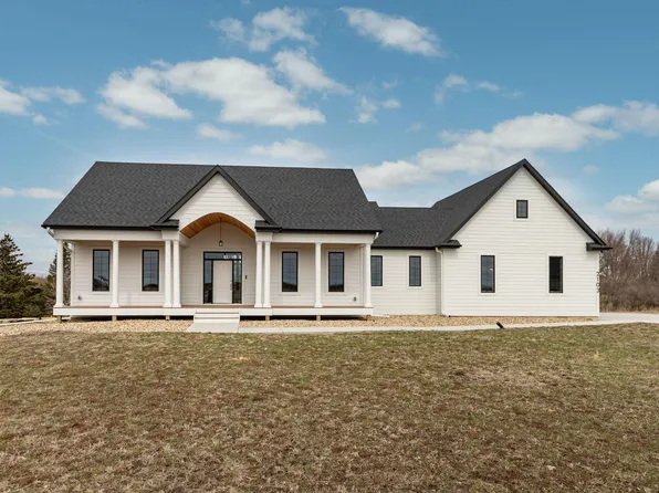 2103 21st Ave NE, Kasson, MN 55944