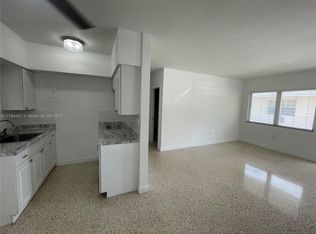 940 SW 4th Ave APT 1, Miami, FL 33130