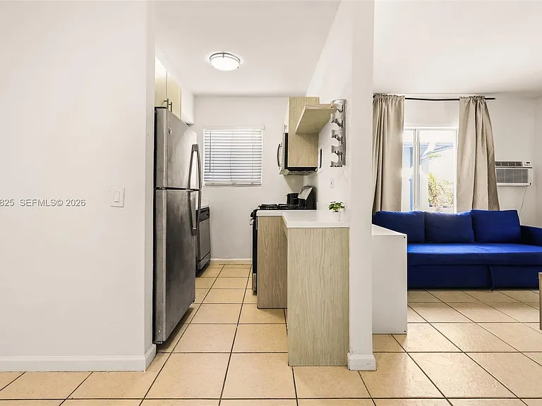 7340 Harding Ave #8 — Photo 9