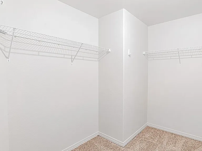 5700 NE 82nd Ave — Photo 22