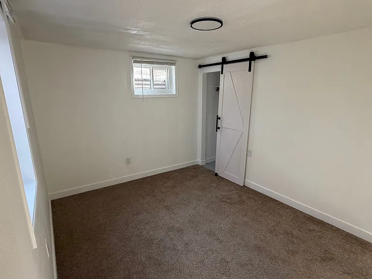 6391 S Spotswood Cir — Photo 3