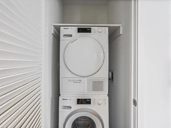 133-36 37th Avenue image 16 of 25