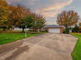 1916 Amarillo St NW, North Canton, OH 44720