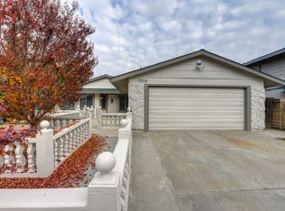 7713 Renton Way, Sacramento, CA 95828