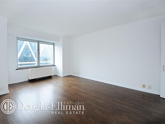 4th image of 301 W 57th St APT 48D