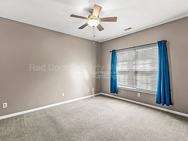 12273 Rambling Rd — Photo 11