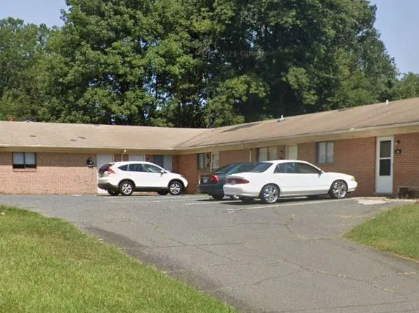 622 W Wainman Ave APT C, Asheboro, NC 27203