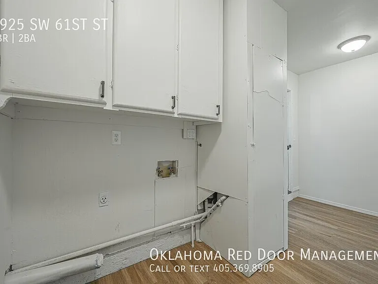 2925 SW 61st St — Photo 26