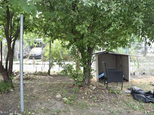 2965 N Leithgow St, Philadelphia, PA 19133