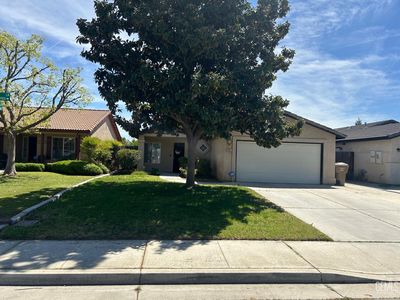 5821 Ragusa Ln, Bakersfield, CA, 93308