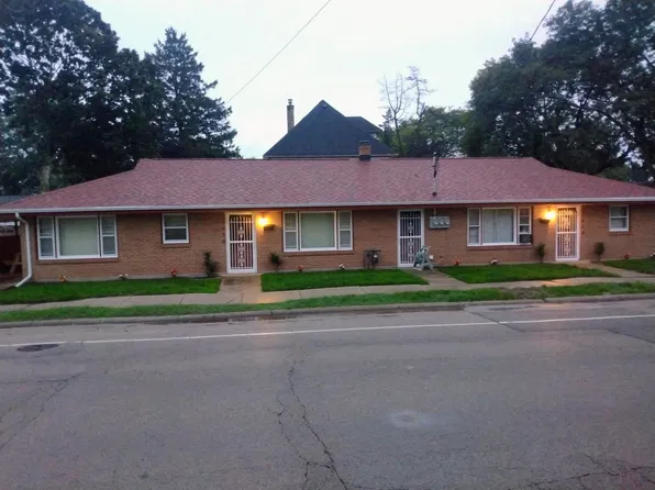 1618 Fulton Ave, Rockford, IL 61103