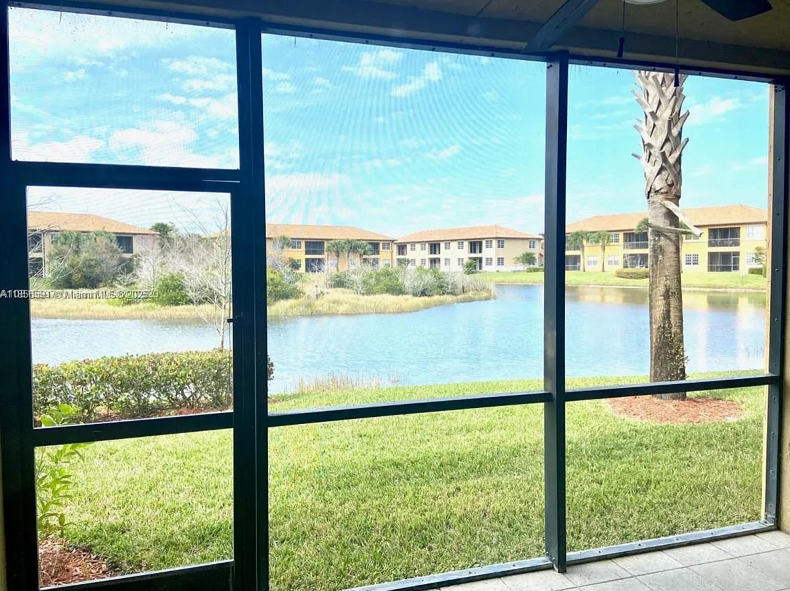 3 bed, 1401 sqft, $3,800 — Photo 4