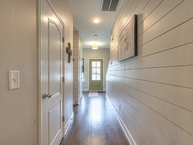 2013 Abbingdon Way — Photo 9