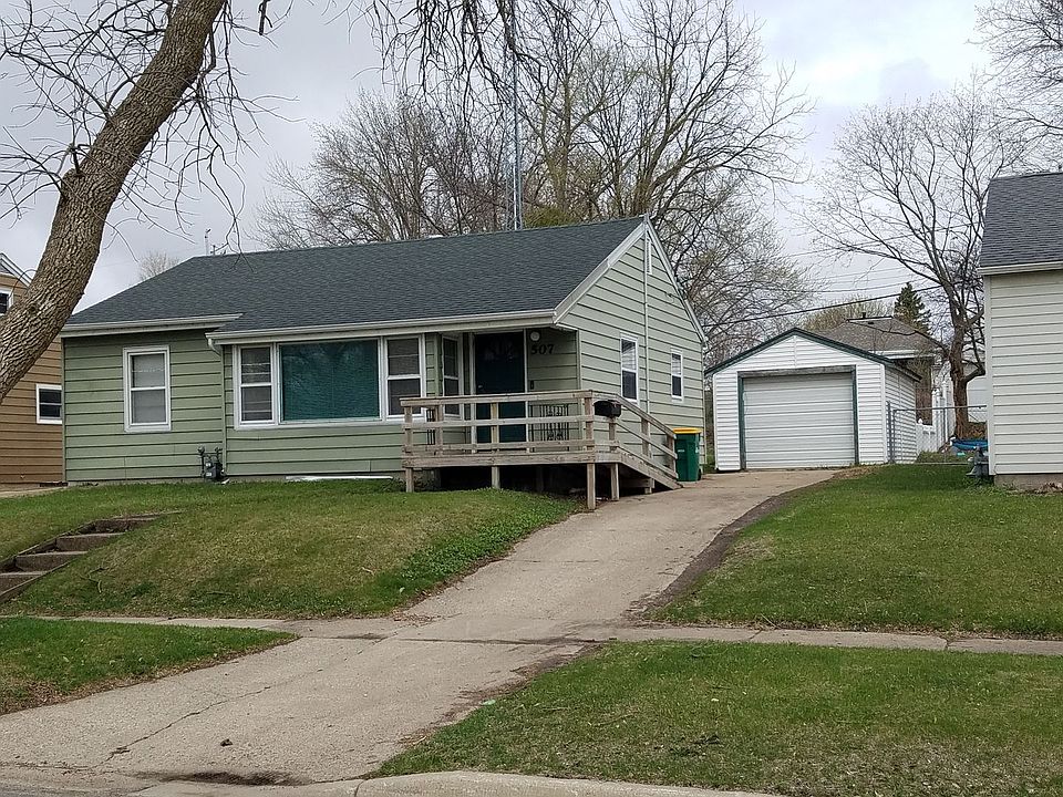 1st image of 507 Giles Pl