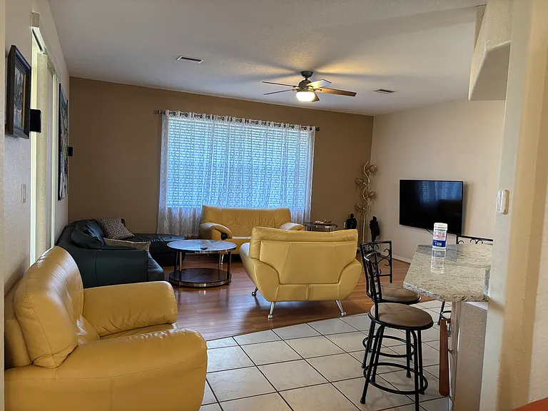 970 Royal Rd — Photo 3