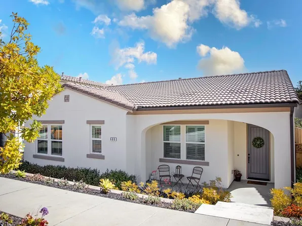 600 Matterhorn Ct, Marina, CA 93933