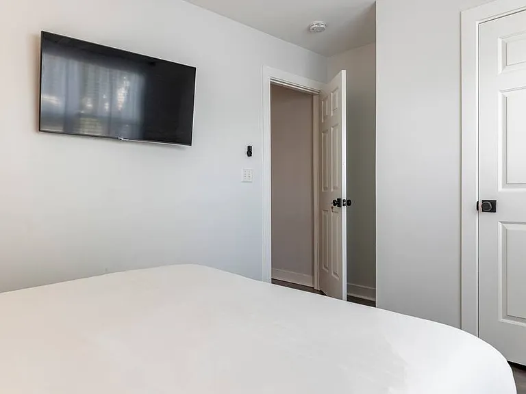 931 Sugar Oak Ln — Photo 16