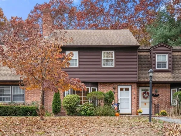 11 York Towne Ter #11, Holden, MA 01520