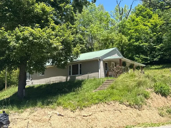 2805 Shopes Creek Rd, Ashland, KY 41102